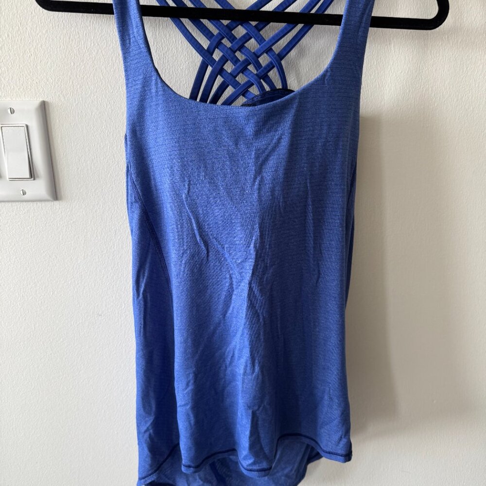 lululemon | Size 6 | Wild Tank in Blue Sleeveless Workout Athletic Top